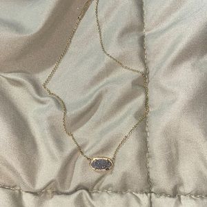 Kendra scott necklace!